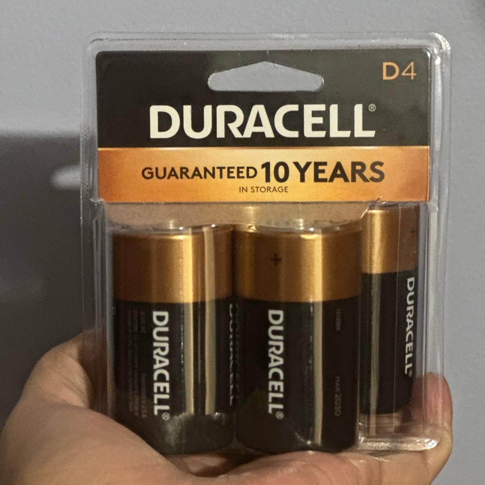 Duracell batteries D4